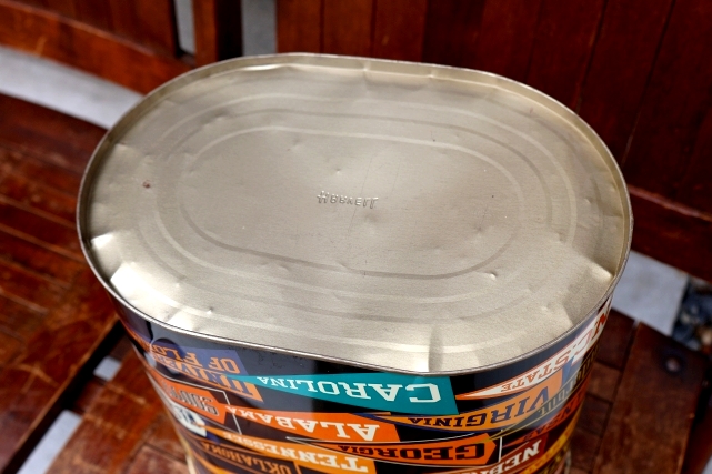 画像13: dp-260601-02 HARVELL 1950's-1960's COLLEGE PENNANT TRASH CAN