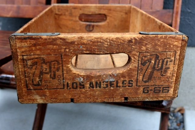 画像8: dp-260601-20 DRINK 7 Up DAIRY/ 1960's Wood Crate Box
