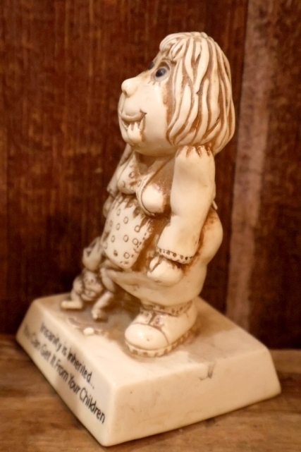 画像4: ct-220901-15 RUSS BERRIE & CO., INC 1976 Message Doll 
