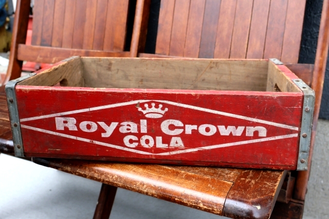 画像1: dp-260601-19 Royal Crown Cola / 1960's Wood Crate Box
