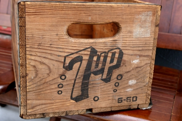 画像8: dp-260601-18 SEVEN UP 7 Up / 1960's Wood Crate Box
