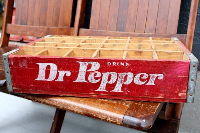 画像1: dp-260601-23 Royal Crown Cola / 1980's Wood Crate Box