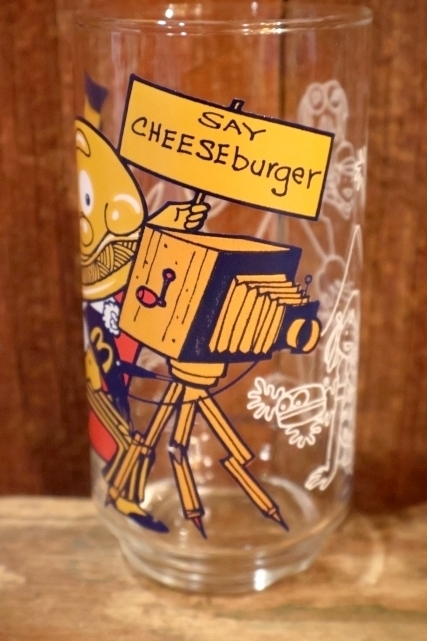 画像2: gs-260801-06 McDonald's / 1977 McDONALDLAND Action Series Glass "Mayor McCheese"