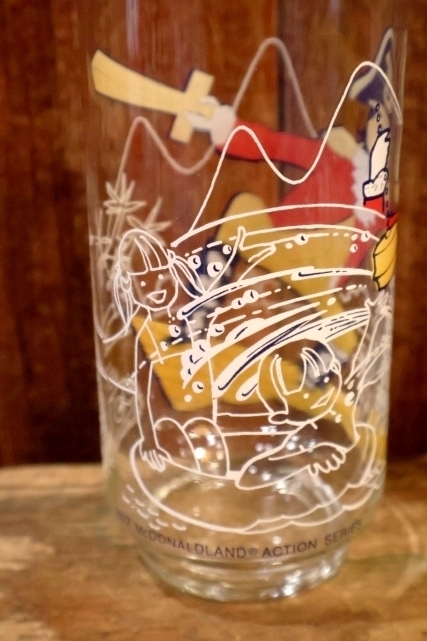 画像4: gs-260801-08 McDonald's / 1977 McDONALDLAND Action Series Glass "Captain Crook"
