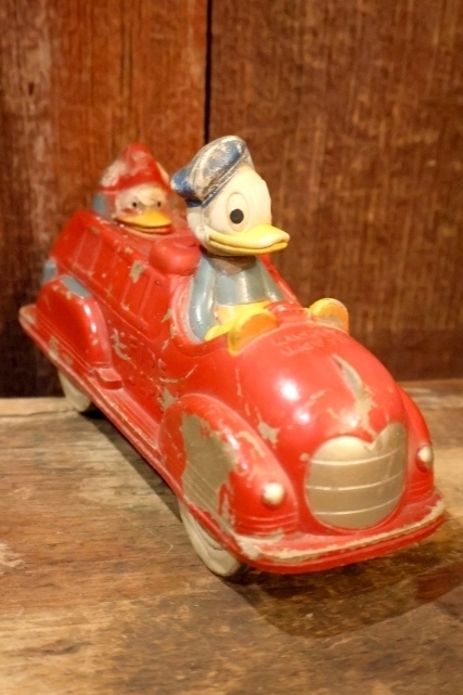 画像3: ct-260801-01 Donald Duck / SUN RUBBER 1940's FIRE DEPT CAR TOY