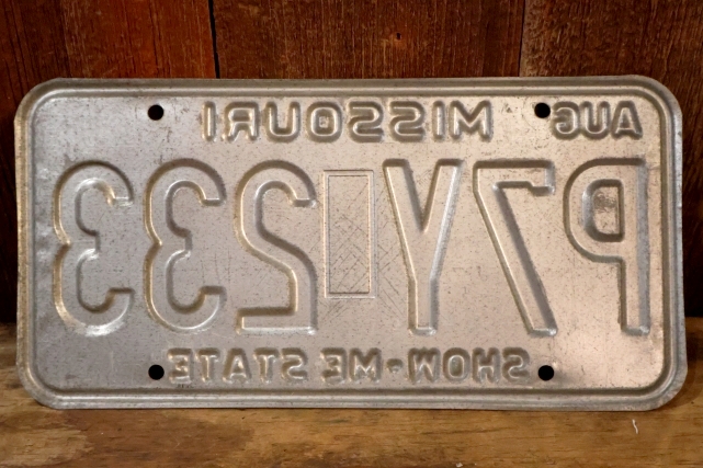 画像6: dp-250205-21 License Plate 1980's MISSOURI "P7Y 233"