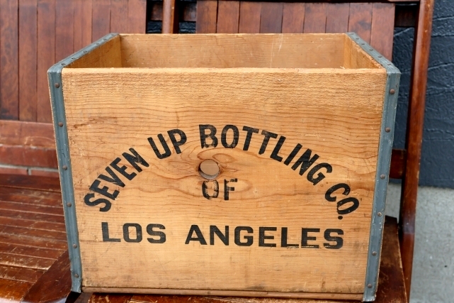 画像1: dp-260801-17 SEVEN UP 7 Up / 1970's Wood Crate Box