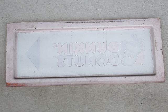 画像13: dp-260901-19 DUNKIN' DONUTS 2010's〜 Drive-Thru Sign ▶