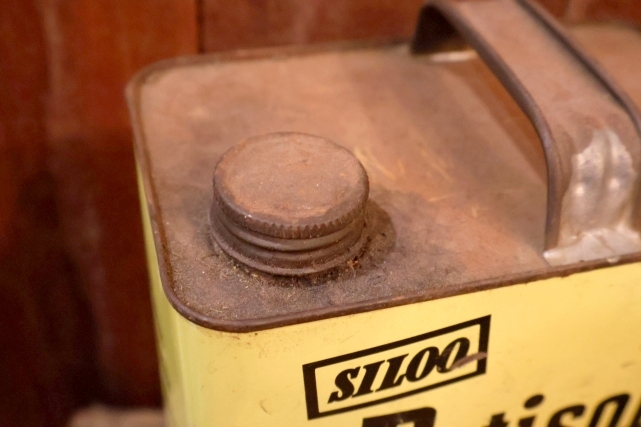 画像7: dp-260902-16 SILOO Petisol 202 CARBURETOR AND METAL CLEANER ONE U.S. GALLON CAN