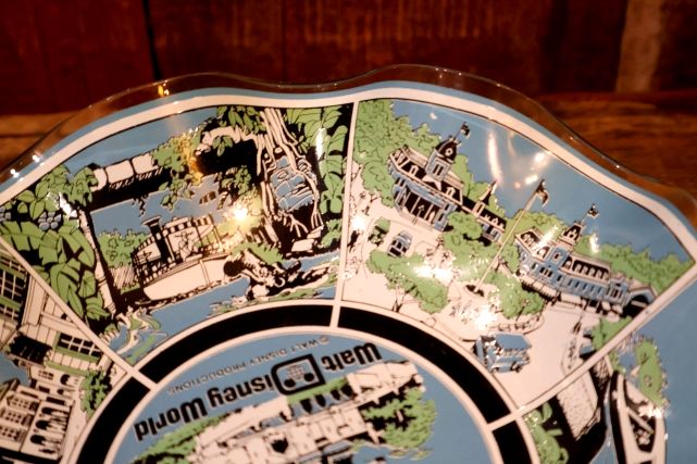 画像5: ct-261001-03 Walt Disney World / The Magic Kingdom 1970's Souvenir Glass Tray
