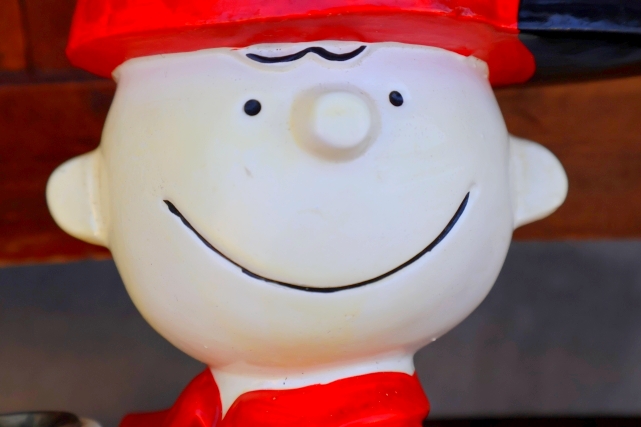 画像2: ct-260922-02 Charlie Brown / Hallmark 1970's Candle Holder