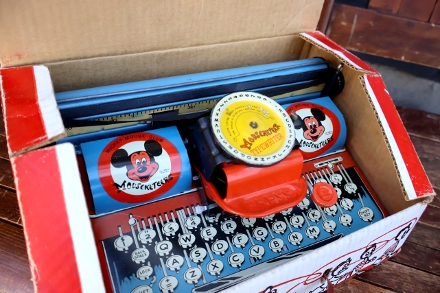 画像28: ct-261014-49 Mickey Mouse Club / T.COHN INC. 1950's MOUSKETEER TYPEWRITER 